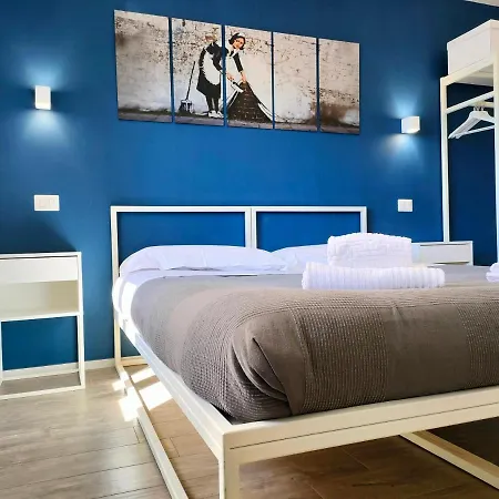 Central Rooms Matera Гостевой дом